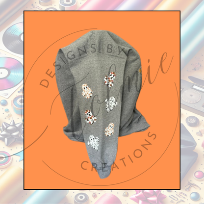 👻 Mama Loves Her Boos & Auntie Loves Her Boos – Custom Fall Hoodies